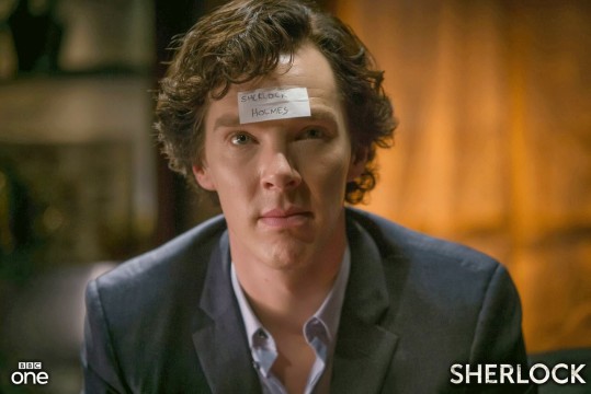 Sherlock intentando -fallidamente- ser el mejor padrino de bodas evah