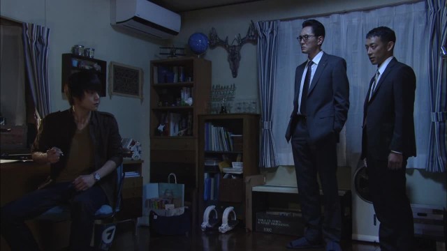 Yagami es interrogado por su tierno padre.